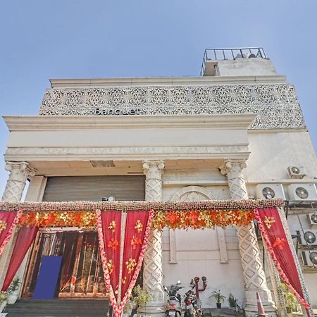 Hotel Collection O Seven Heaven Neu-Delhi Exterior foto