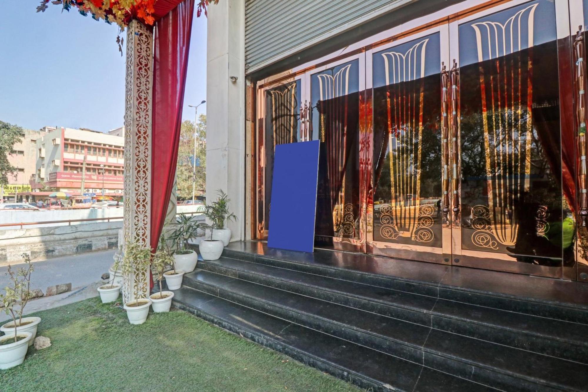 Hotel Collection O Seven Heaven Neu-Delhi Exterior foto